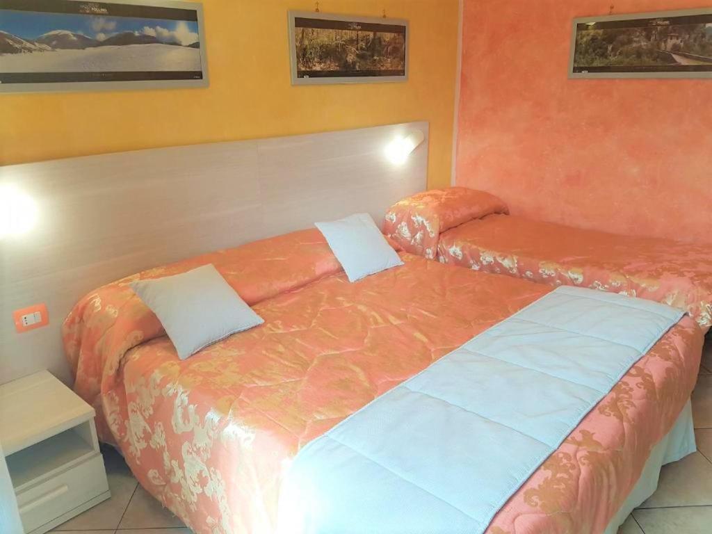 Bed and Breakfast Il Laghetto Castrovillari Exterior foto