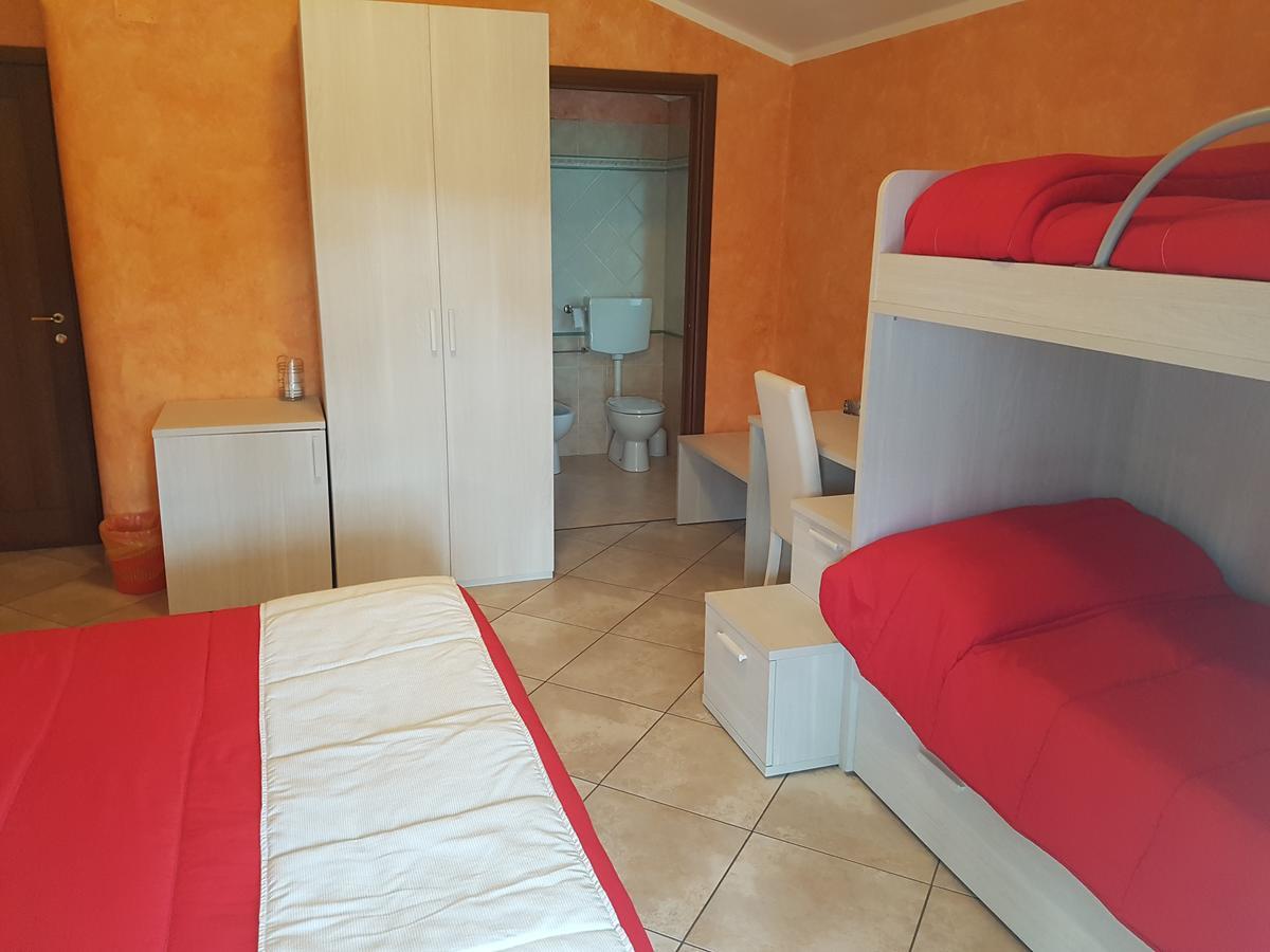 Bed and Breakfast Il Laghetto Castrovillari Exterior foto