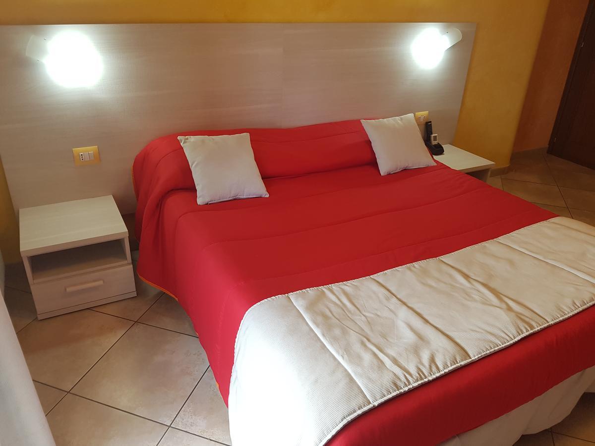 Bed and Breakfast Il Laghetto Castrovillari Exterior foto